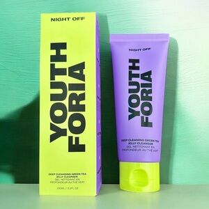 New Youthforia Night Off Deep Cleansing Green Tea Jelly Cleanser; 100ml in box